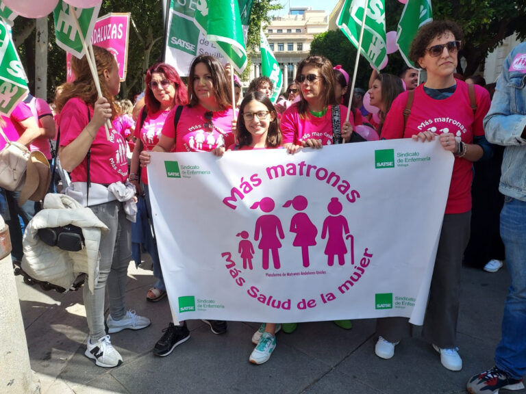 Concentración Sevilla 5 mayo 2024 dia de las Matronas